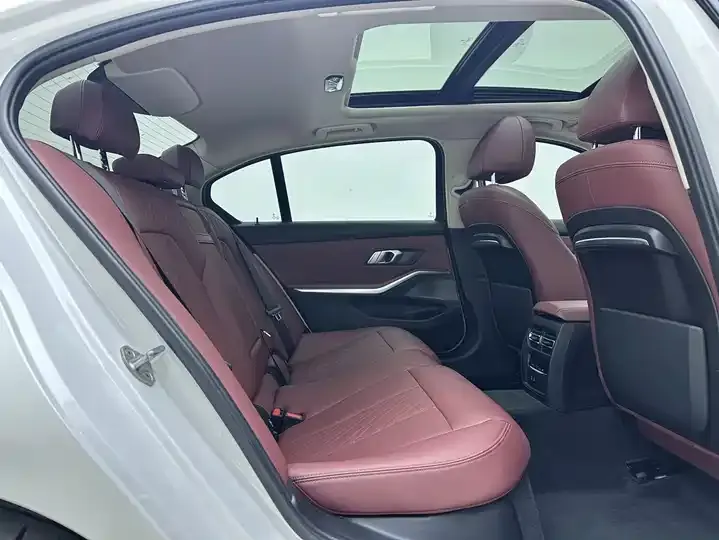 BMW 3 Series 2022 320Li M Sports Suit 11