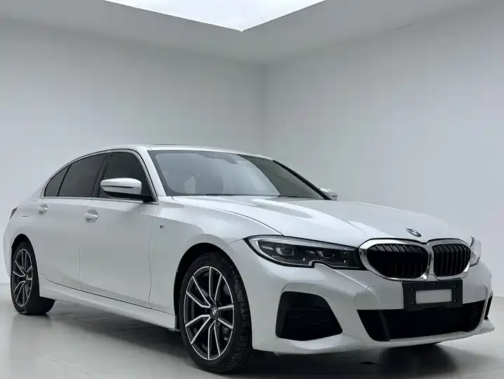 BMW 3 Series 2022 320Li M Sports Suit 3