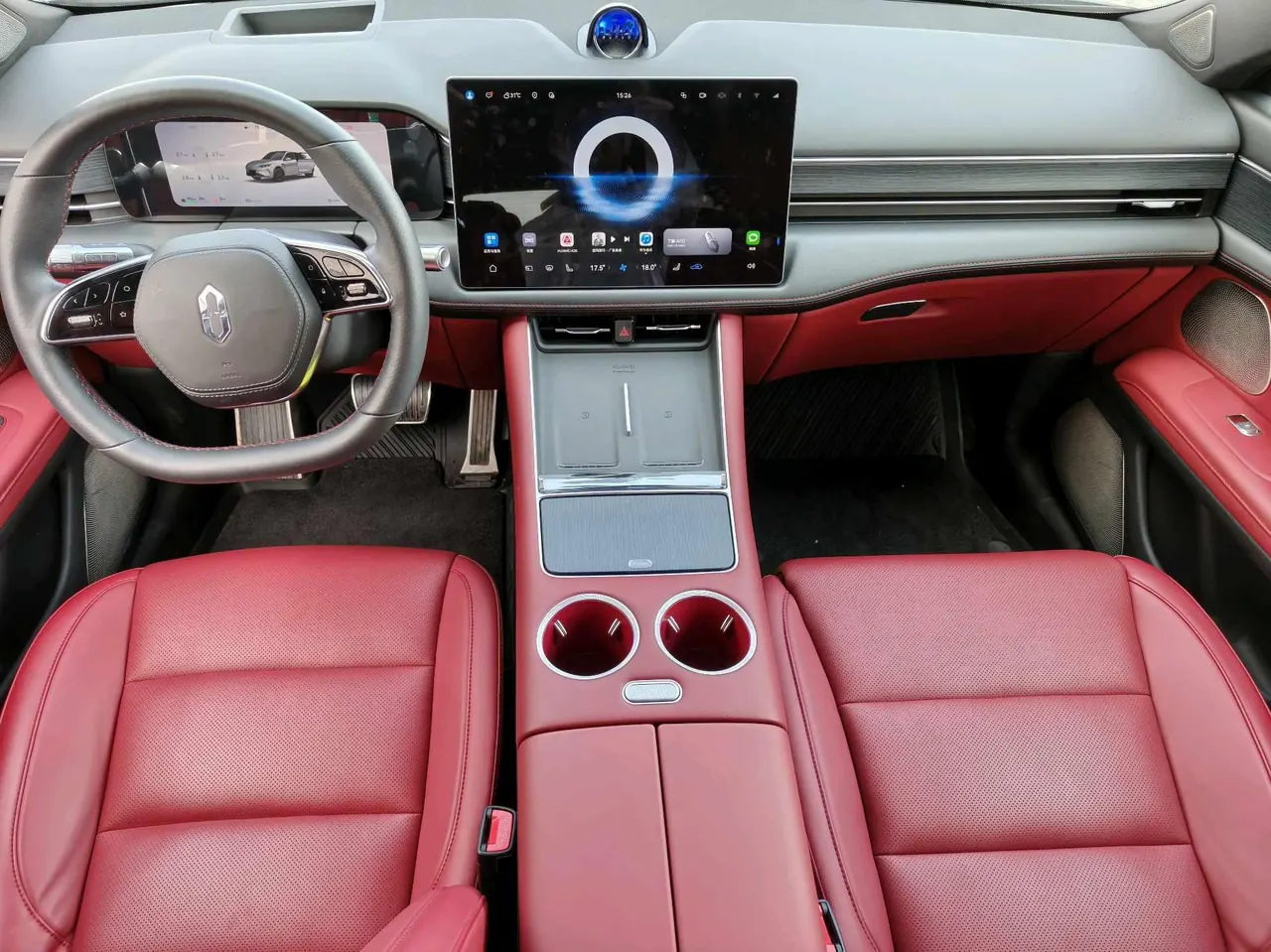 AITO 2025 AITO M5 extended range Ultra 4-wheel drive version automatic gear 8