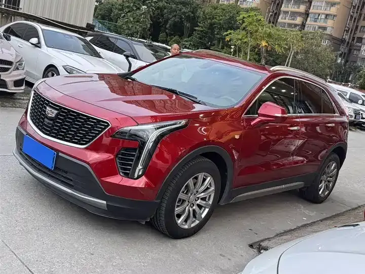 Cadillac XT4 2021 28T Two-Drive Leading Model - View 1