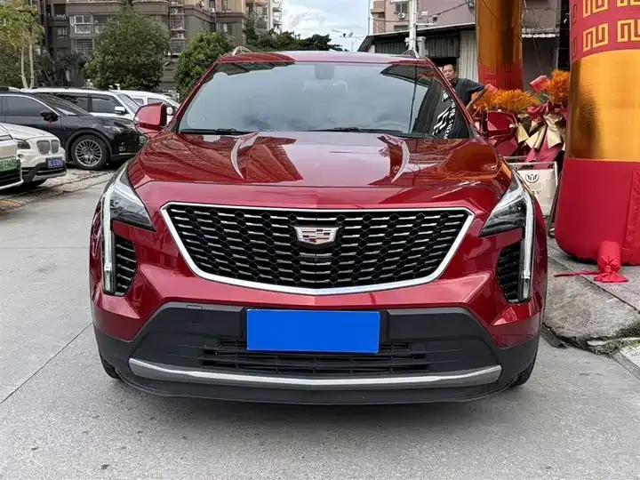 Cadillac XT4 2021 28T Two-Drive Leading Model 2