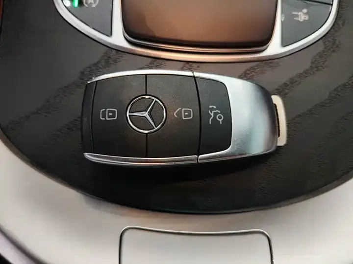 Mercedes Benz Class C (Imported) 2021 C 260 Coupe 9