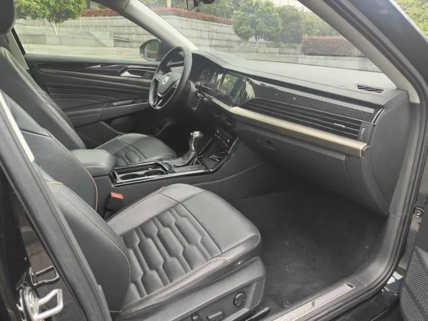 Volkswagen Passat New Energy 2021 Passat PHEV 1.4T Deluxe Automatic Gear 7