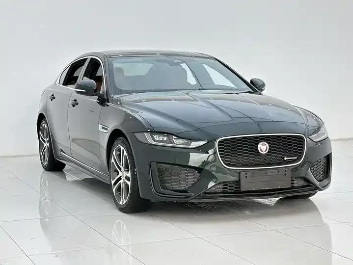 Jaguar XEL 2022 2.0T 200PS R-DYNAMIC Youth Sports Edition 3