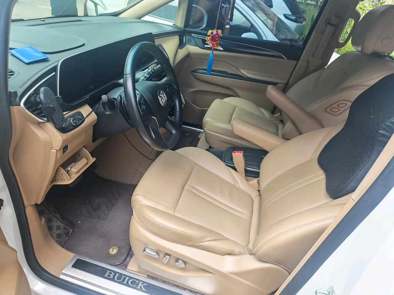 Buick 2021 GL8 ES Lu Zun 2.0T 653T Luxury Automatic Gear 3