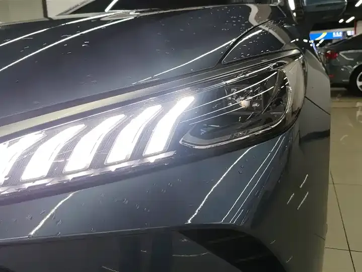 Qin PLUS 2025 DM-i Smart Driving Edition 120KM Exceed 5