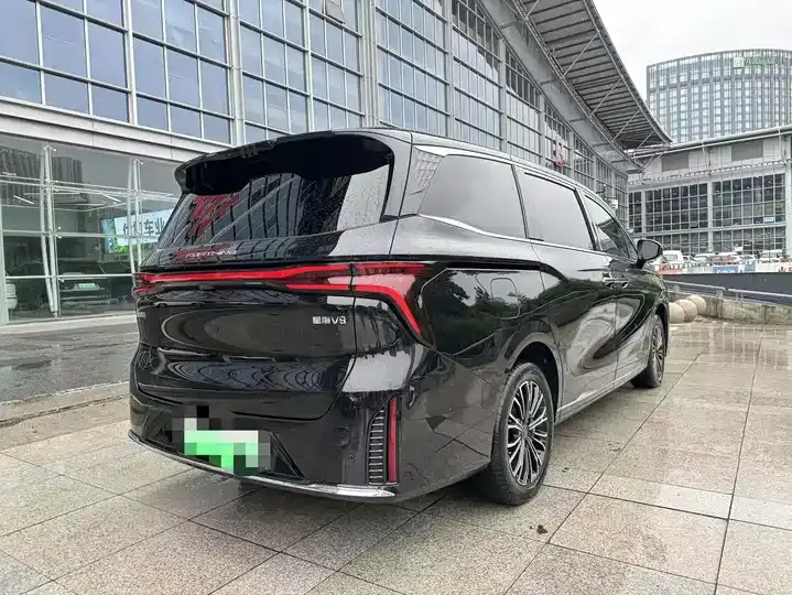 Xinghai V9 2024 1.5TD 200km Qingyun Ladder Series Honorable Model 7
