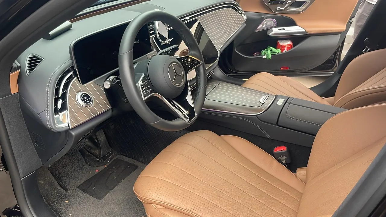 Mercedes Benz E-Class 2025 model E 300 L 48V 2.0T Luxury Edition Automatic 4