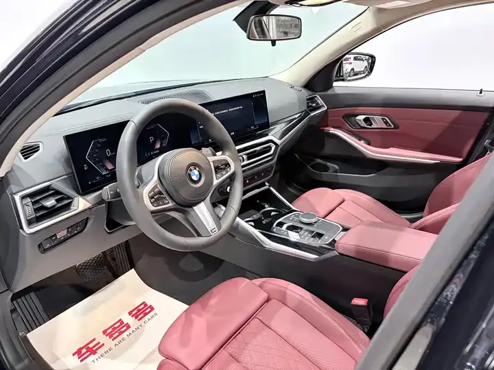 BMW 3 Series 2023 model 320Li M Sport Package 10
