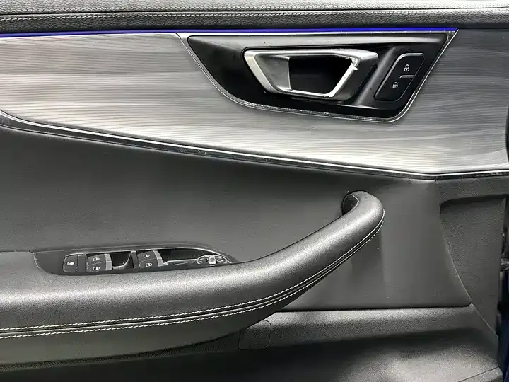 Ruihu 8 2020 290TGDI Auto Deluxe Edition Big Six 8