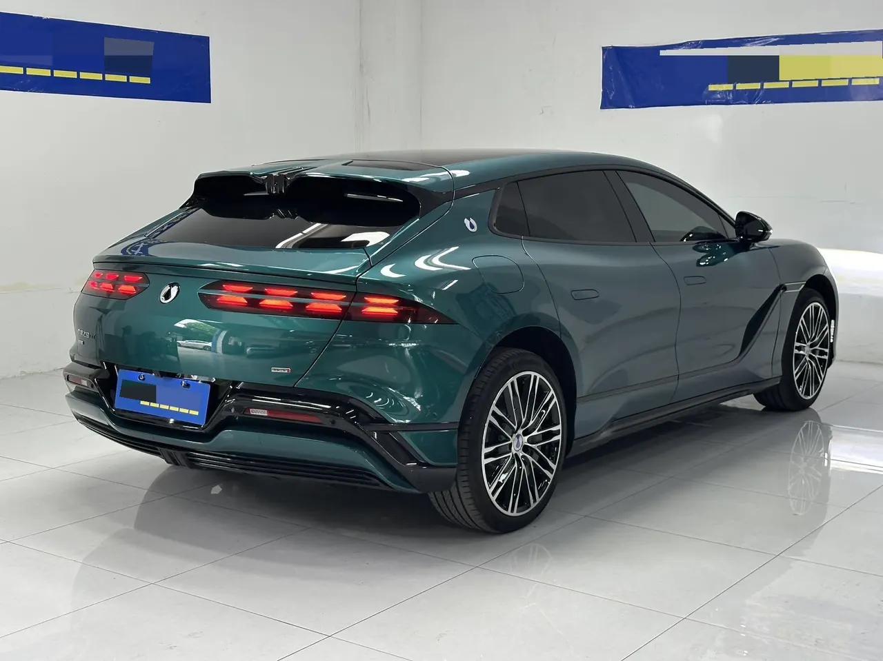 Denza 2026 Denza Z9GT Flashback Flagship Automatic Transmission 6