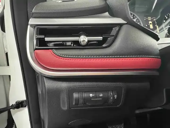 Ruihu 7 2022 Super Edition 1.5T CVT Super Warrior 11