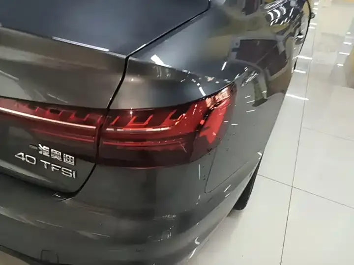 Audi A4L 2020 model 40 TFSI Sporty Version 8