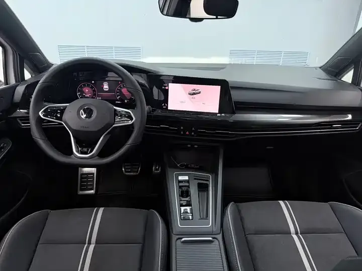 Golf 2023 280TSI DSG R-Line 12
