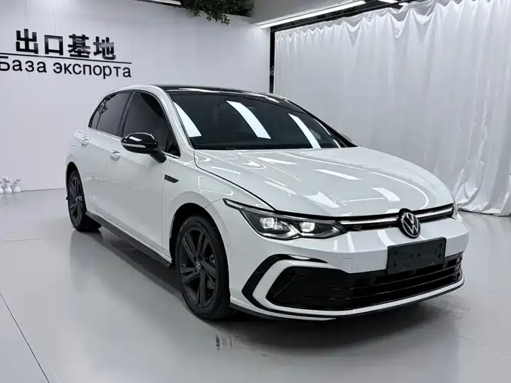 Golf 2023 280TSI DSG R-Line 3