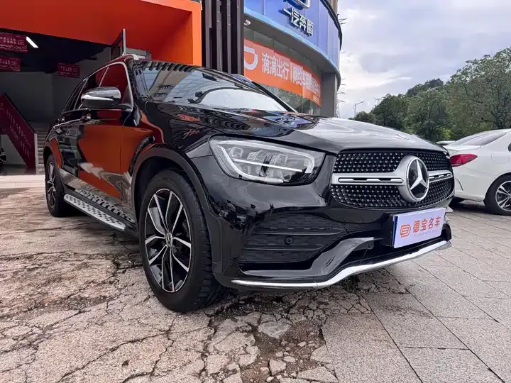 Mercedes Benz GLC 2020 to GLC 300 L 4MATIC Dynamic 3