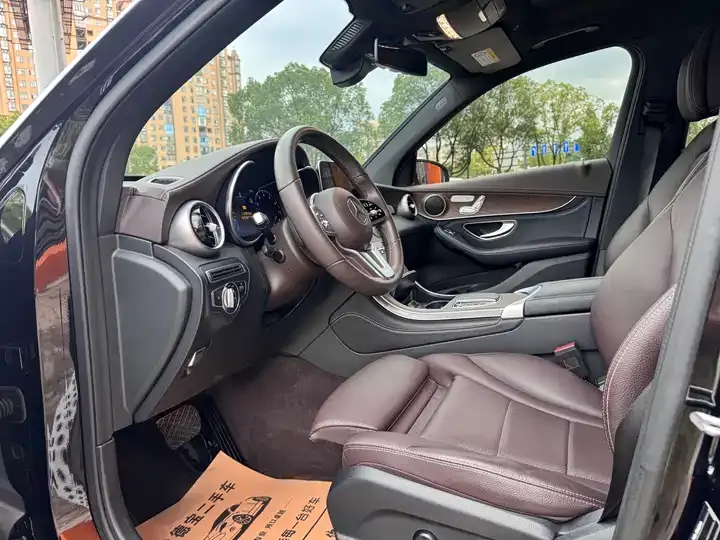 Mercedes Benz GLC 2020 to GLC 300 L 4MATIC Dynamic 4
