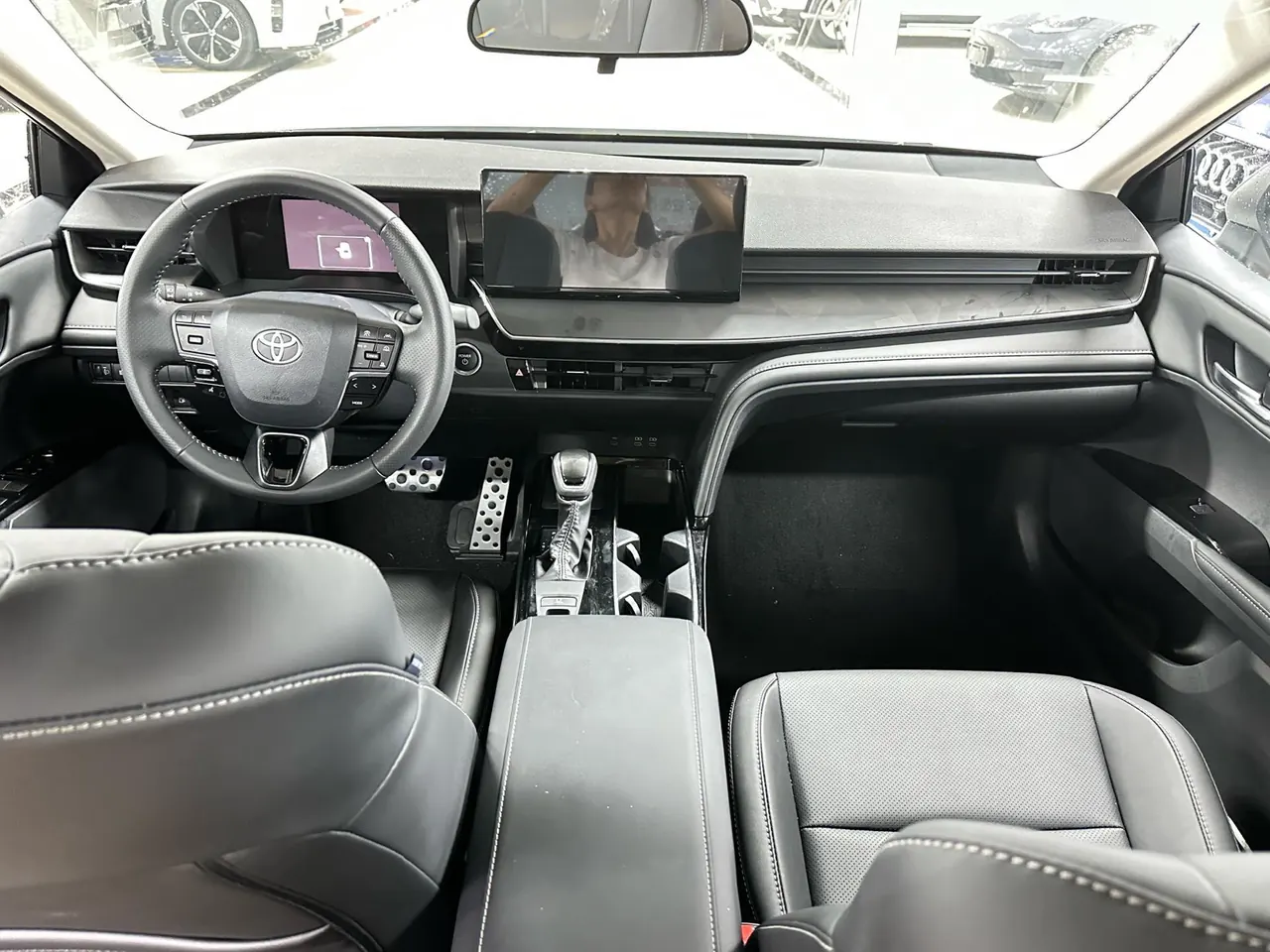 Toyota 2026 Camry Double Engine 2.0HSE Stepless Sports Lite Edition Automatic Gear 8