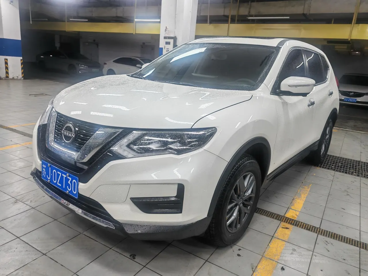 Open image lightbox: Nissan 2025 Qijun Honor 2.0 Stepless Two-Drive Leading Edition Automatic Transmission