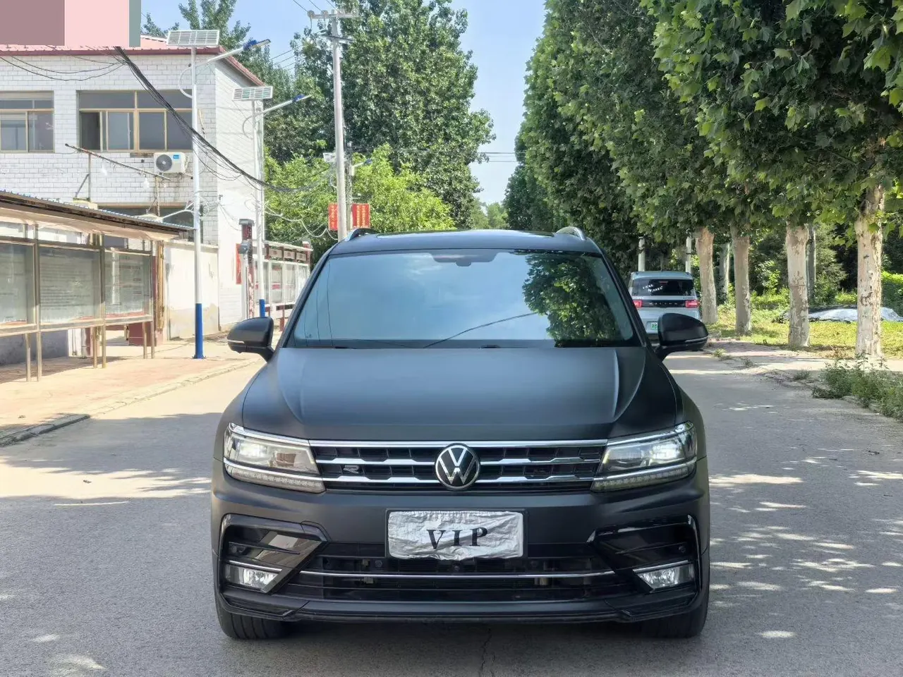 Volkswagen 2021 Tiguan L R-Line 2.0TSI 330TSI Two-Drive Overdrive Automatic Gear 2