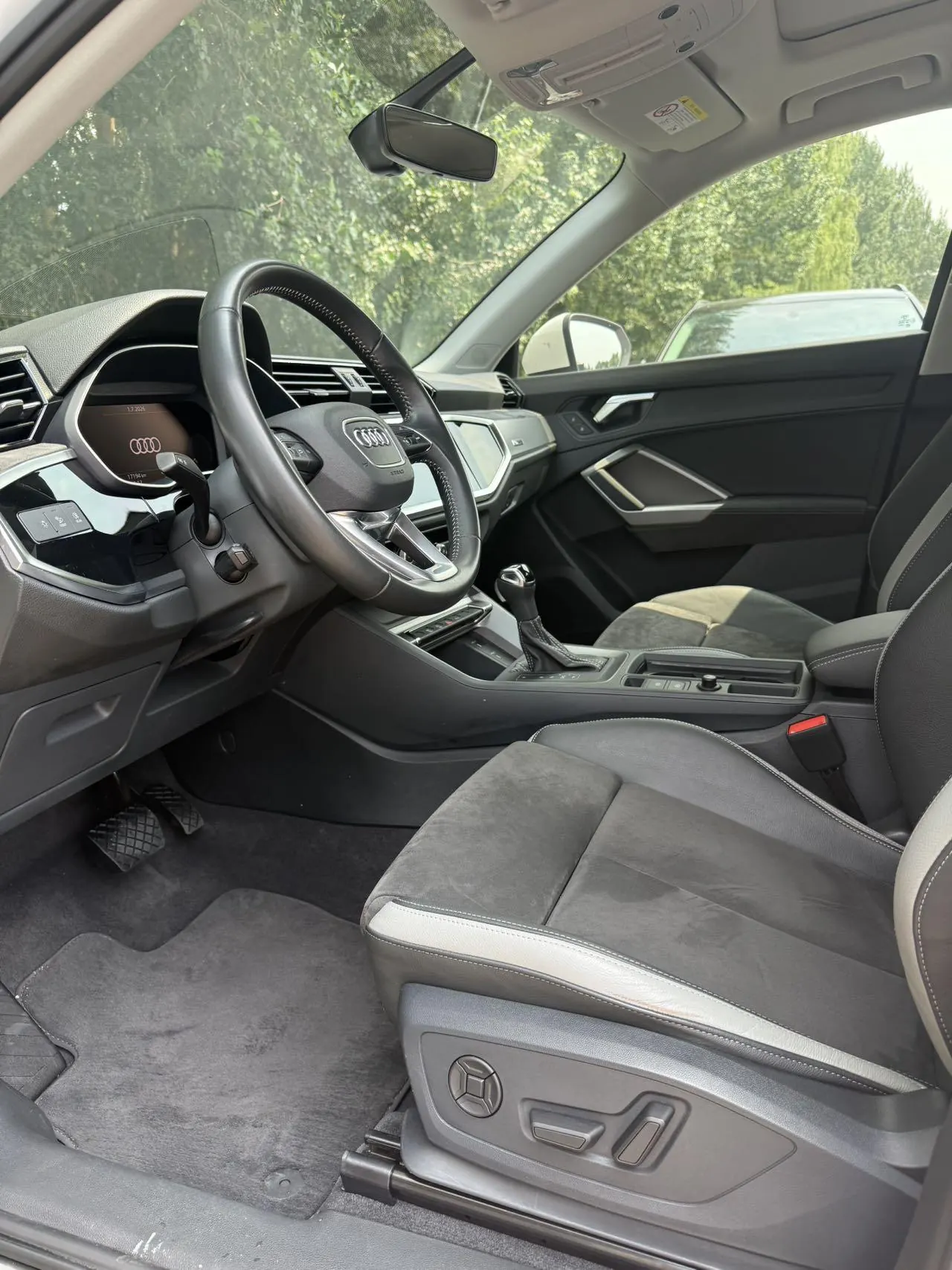 Audi 2021 Q3 1.4TFSI 35TFSI Aggressive Dynamic Automatic 4