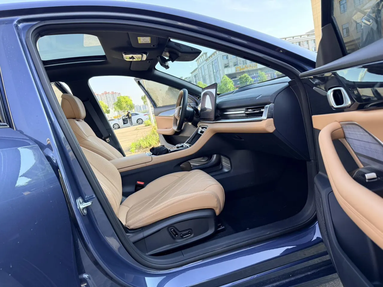 Geely Galaxy 2025 A7 EM-i 1.5 150km Starship Edition Automatic Gear 10