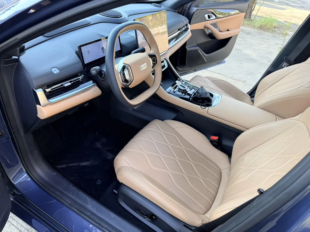 Geely Galaxy 2025 A7 EM-i 1.5 150km Starship Edition Automatic Gear 19