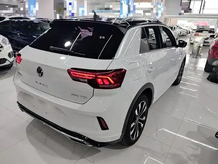 T-ROC Tange 2021 280TSI DSG Two-Drive R-Line Pro Zhilian Edition 7