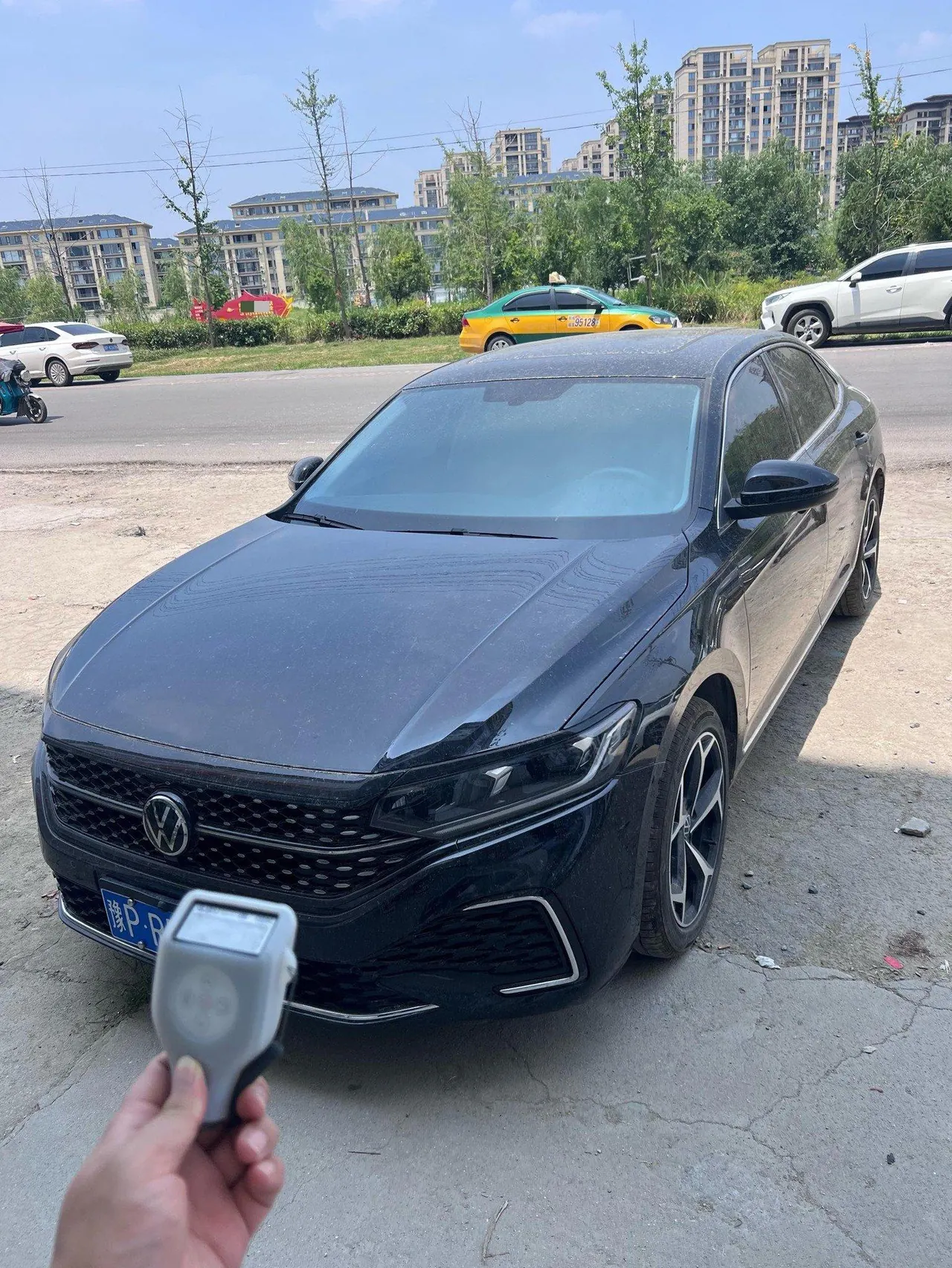 Volkswagen 2025 Passat 2.0TSI 380TSI outstanding star dragon version automatic gear - View 1