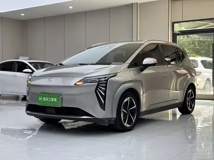 AION Y 2022 Plus 70 Smart Collar Edition - View 1