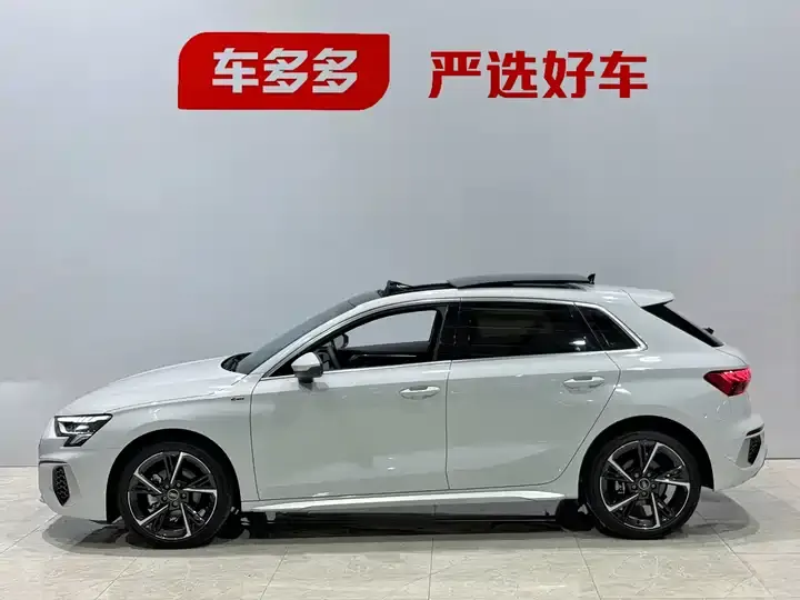 Audi A3 2022 Sportback 35 TFSI Fashion Sport 4