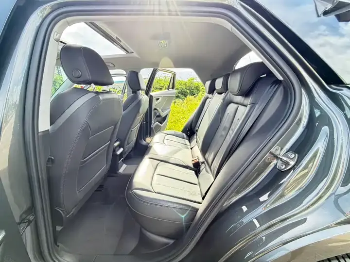 Audi Q2L 2022 35 TFSI Fashion Dynamic 10
