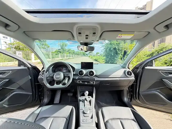 Audi Q2L 2022 35 TFSI Fashion Dynamic 11