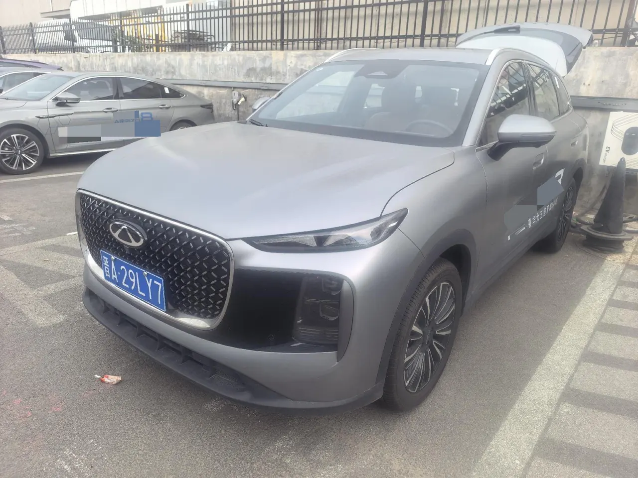 Open image lightbox: Chery 2026 Ruihu 8 1.6T Tiger Kunpeng Flagship Automatic Gear