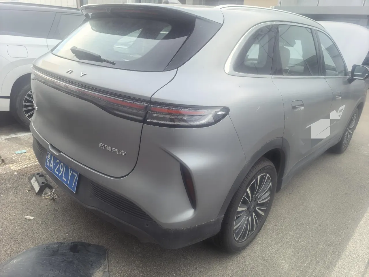 Chery 2026 Ruihu 8 1.6T Tiger Kunpeng Flagship Automatic Gear 5