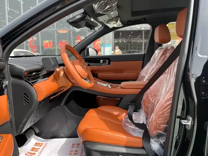 WuLing Starlight S 2025 130km Flagship 4