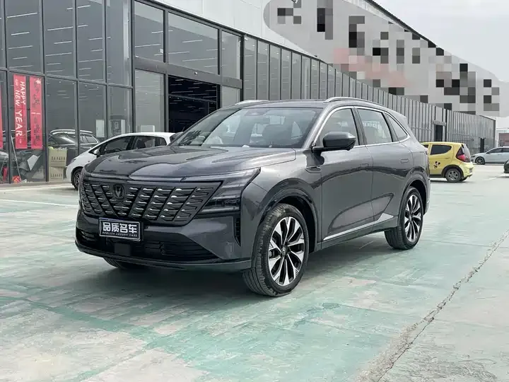ChangAn CS75PLUS 2025 4th Generation UItra 2.0T New Blue Whale Wisdom - View 1
