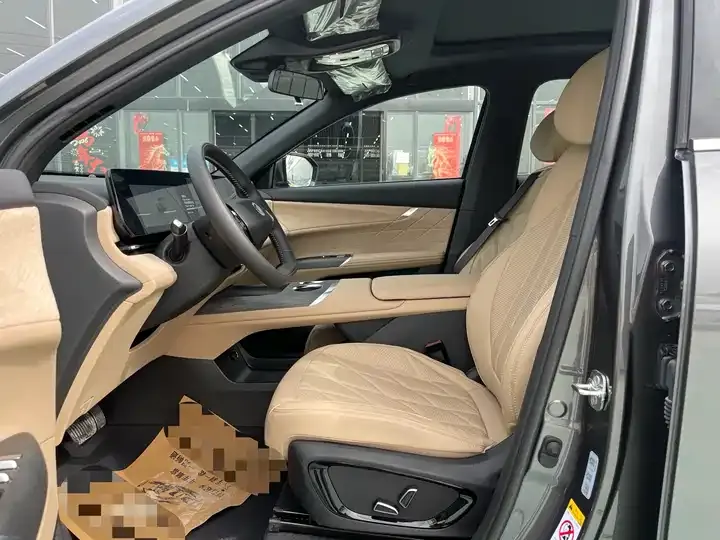 ChangAn CS75PLUS 2025 4th Generation UItra 2.0T New Blue Whale Wisdom 4
