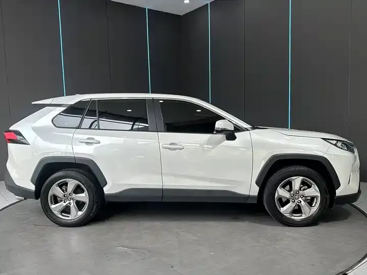 RAV4 Prime 2021 2.0L CVT Front-Wheel-Drive Luxury PLUS Edition 5