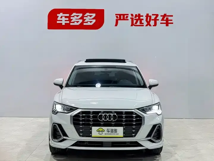 Audi Q3 2022 35 TFSI Fashion Dynamic 2