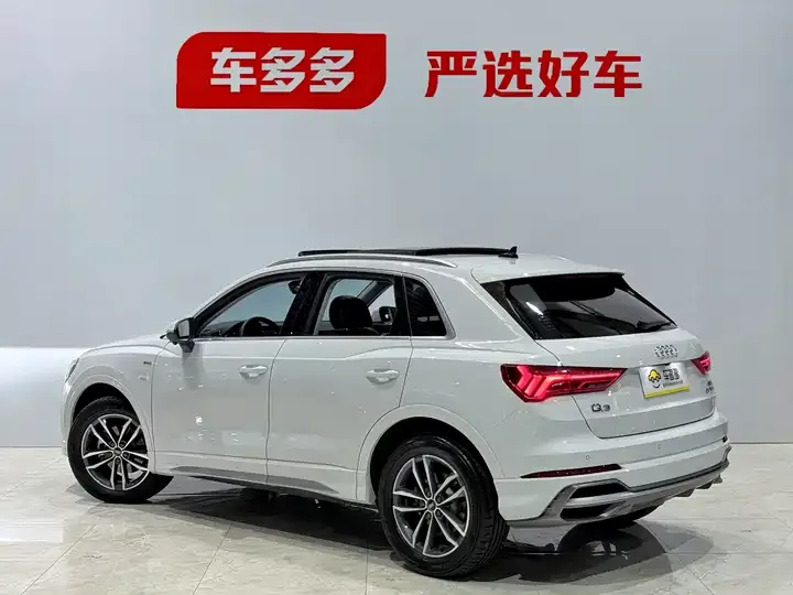 Audi Q3 2023 35 TFSI Enterprising Dynamic (1.4T) 5