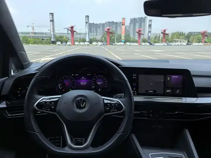 Golf 2021 280TSI DSG R-Line 9