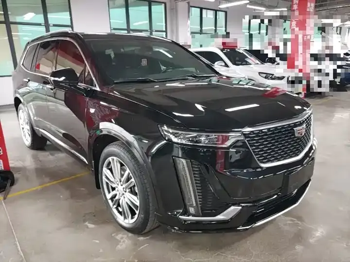 Cadillac XT6 2022 2.0T 6-seat 2-drive luxury model 4