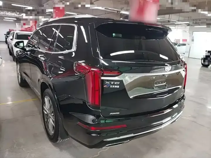 Cadillac XT6 2022 2.0T 6-seat 2-drive luxury model 5