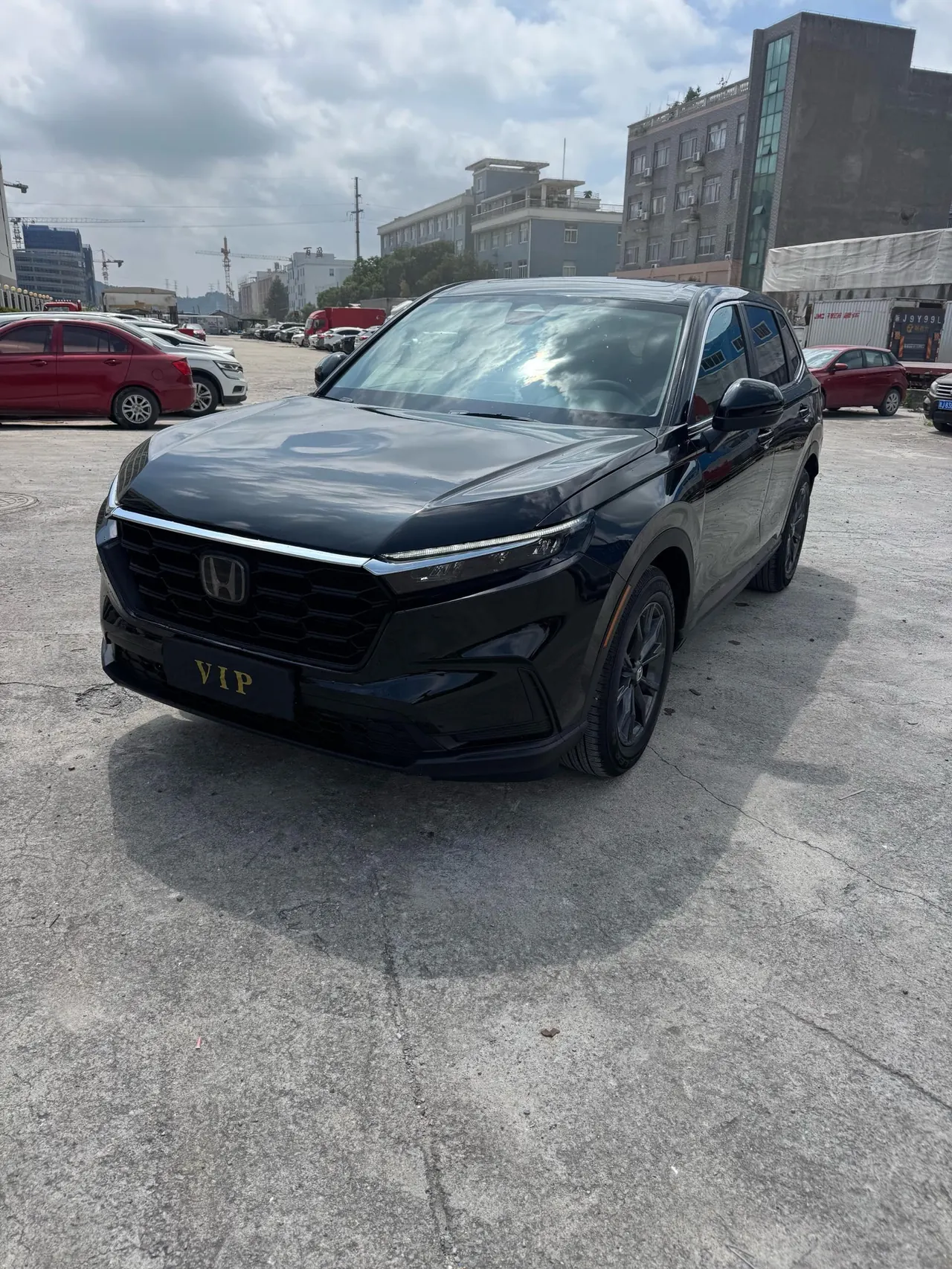打开图片灯箱:Honda 2026 CR-V 1.5T Stepless Global 30-Year Glory Two-Drive Front is still 7-seat Automatic Gear