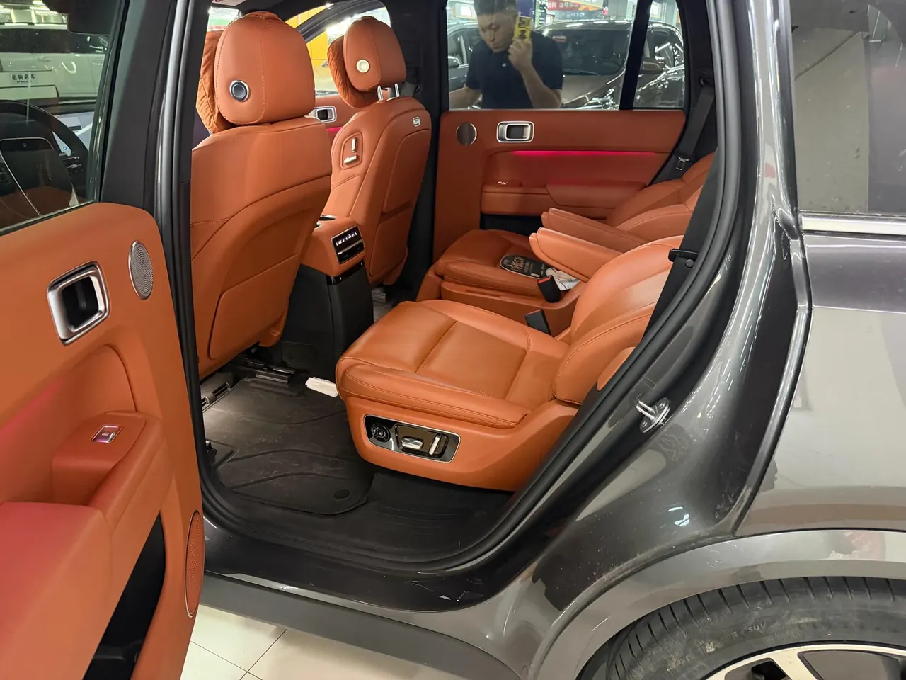 Li 2022 L9 1.5T Max Edition Automatic Gear 3