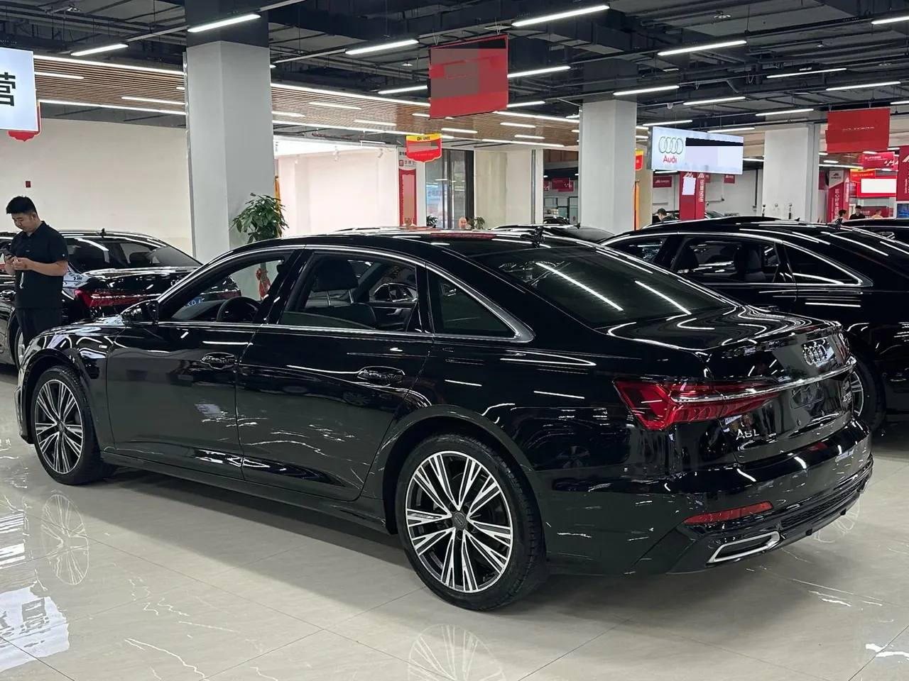 Audi 2022 A6L 2.0TFSI 45TFSI Quattro Selected Dynamic Automatic 8
