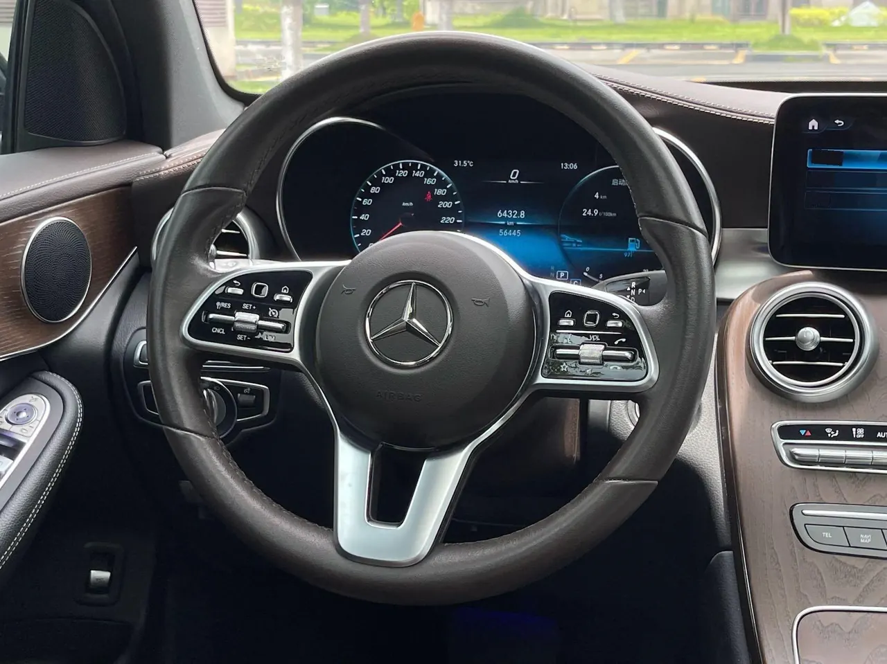 Mercedes Benz 2022 GLC 300 L 4MATIC 2.0T Dynamic Zhen Tibetan Edition Automatic Gear 11