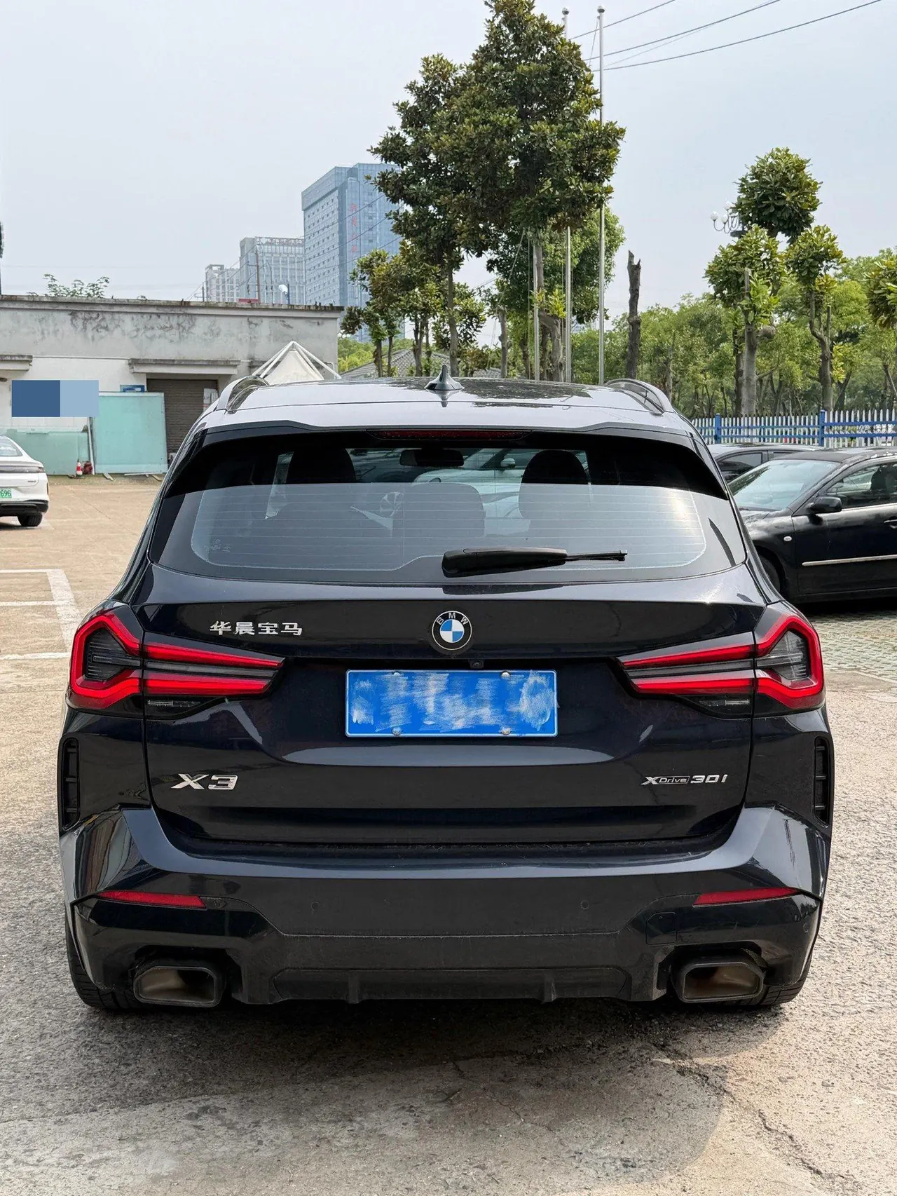 BMW 2022 X3 xDrive30i 2.0T exclusive M obsidian night set (modified) automatic gear 18