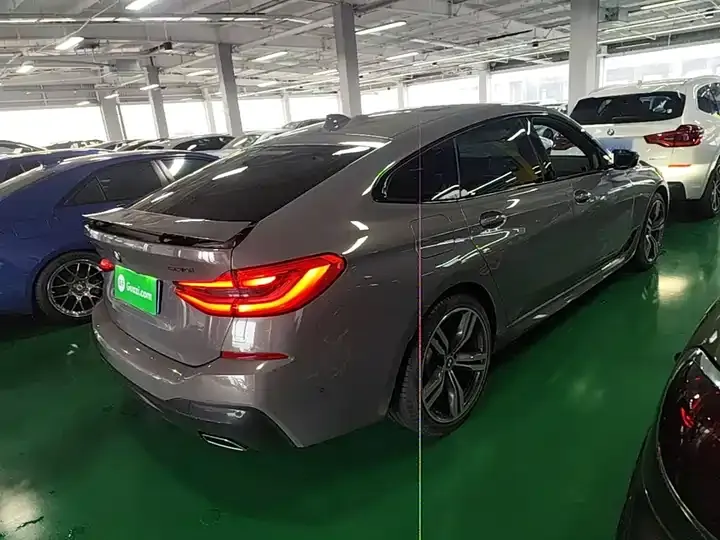 BMW 6 GT 2022 630i M sports suit 7